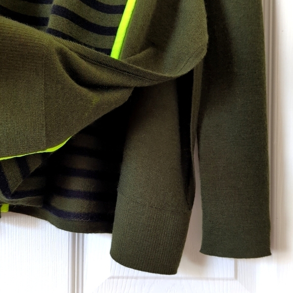 Duffy Lightweight Wool & Cashmere Striped Knit Flared Slit Hem Sweater Green XS - Picture 8 of 11
